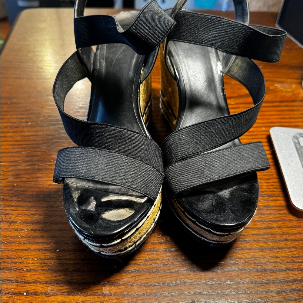 Charles David Black Wedge Sandals